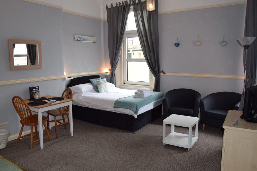 Bed and Breakfast The Blenheim Dawlish Exterior foto